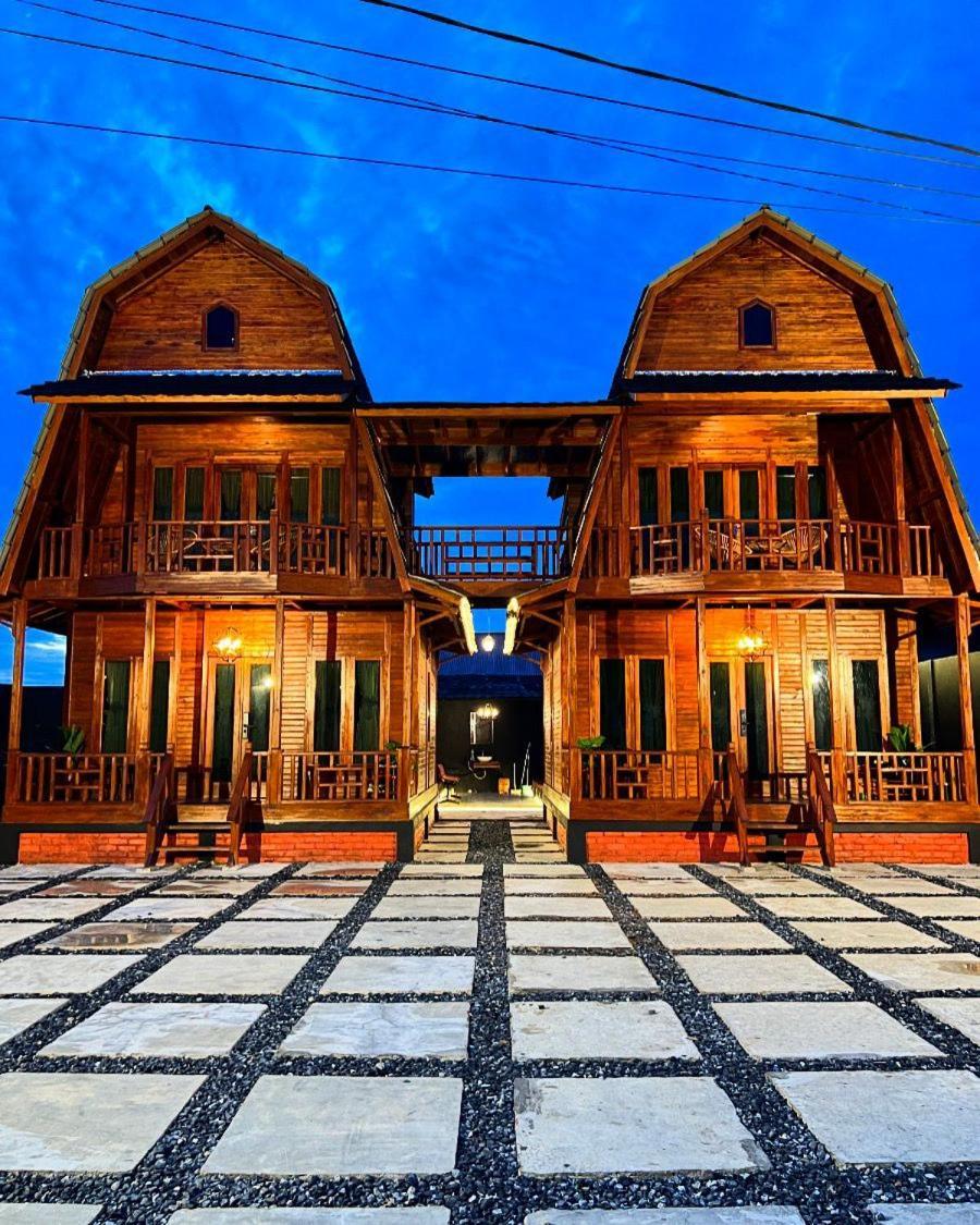 Noerbaya House Bukittinggi 빌라 외부 사진
